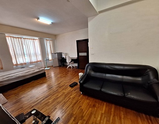 大套房、租金含網路、第四台，可租補、公司登記 - Image 1