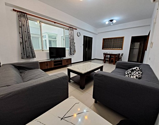 苗栗巨蛋附近社區電梯公寓 - Image 1