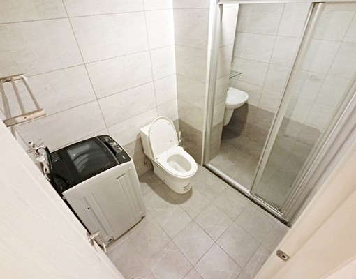 新.類一房/廳.新光.遠百.剩一間!! - Image 5