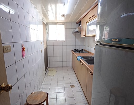 (11/01開放看屋)南區中山醫愛買大慶商圈,大空間景觀四房 - Image 12