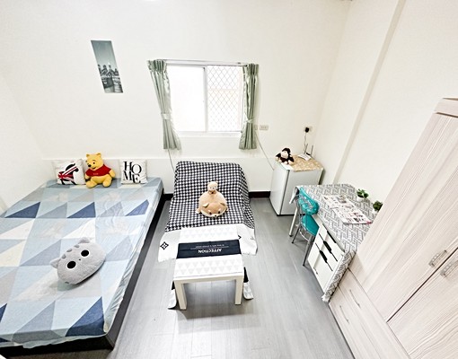 河南//青海✡採光大空間✡漂亮旅宿風格✡沙發獨曬✡超便宜租 - Image 6