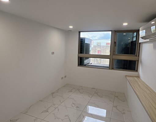 三和捷運🉑租補三房電梯樓中樓21世紀李店長 - Image 6