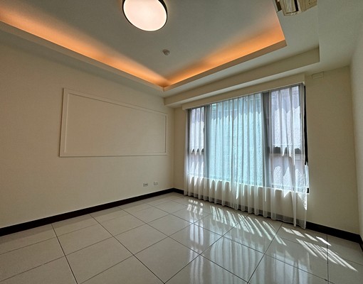 精美2房+雙衛浴+車位★近藝文特區、國道、夜市 - Image 3