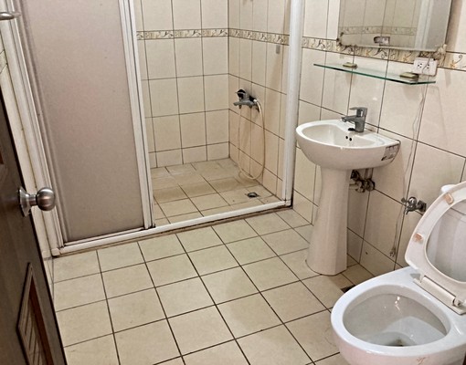 后里近美光.矽品.麗寶公寓三房1大衛浴租2萬 - Image 5