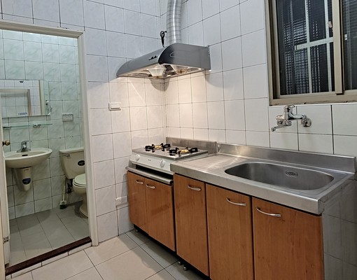 面公園一樓│空氣好採光佳│天然瓦斯台水台電 - Image 5