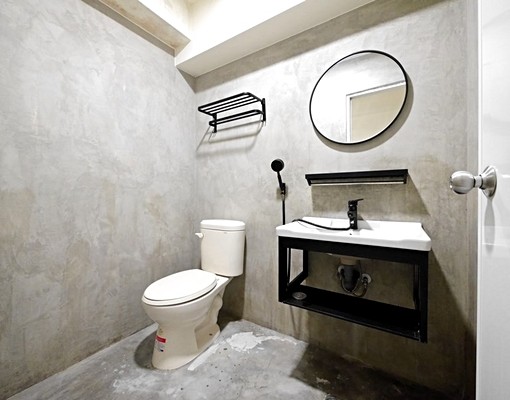 六合商圈南台路電梯套房出租~微笑物業 - Image 3