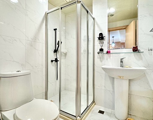 SOGO公益大墩精誠💖可報稅百萬精裝三房含車管💖浴缸 - 591租屋網 - Image 15