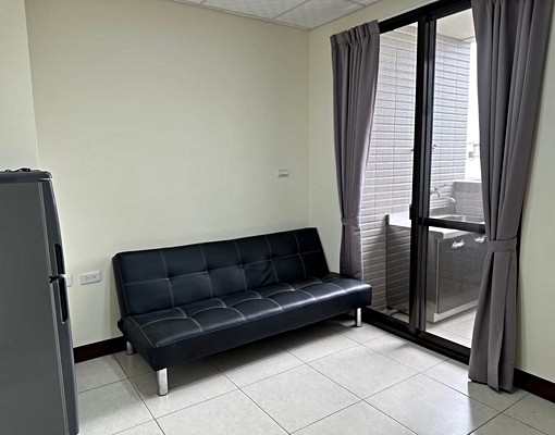 南投市7-11旁電梯大套房出租 - Image 7