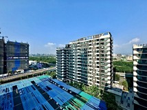 高鐵三路💥高鐵站前第一排次..