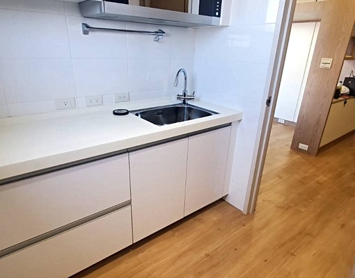 健康路三段樓中樓電梯裝潢大套房近高等法院 - Image 7