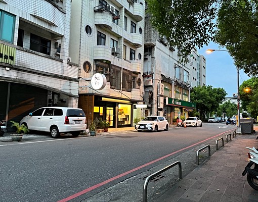 國稅局大套房生活機能佳近花蓮商校 - Image 14