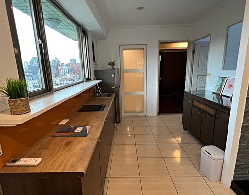 💥【社宅】羅馬假期近文心森林公園兩房含車含管💥 - Image 2