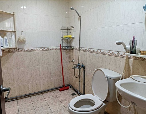 民族路女性專屬雅房|對外窗通風佳|租金含水電瓦斯 - Image 5