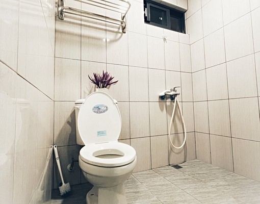 屋主自租/中科/榮總/澄清/東海/獨洗曬 - Image 9