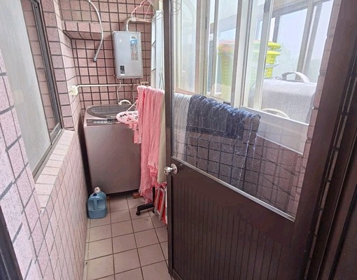 明星科大~3房2+1房平面大車位~可養寵 - Image 5