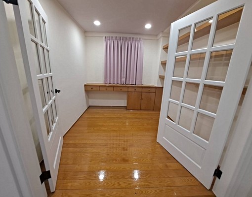 南苗精華區平車華廈,租26000 - Image 14