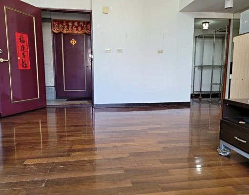 明亮二房二廳一衛出租(含車位) - Image 7