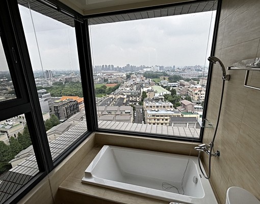 三本天朗景觀戶~2房2廳2衛附平面車位 - Image 8