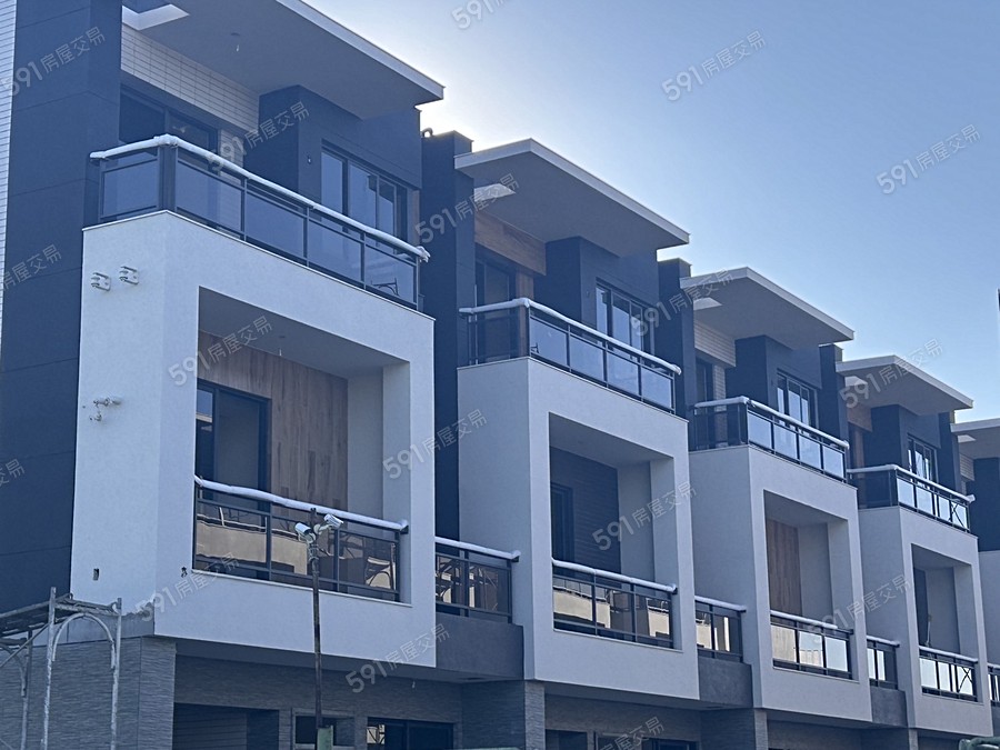 龍築石城琚邸實景圖