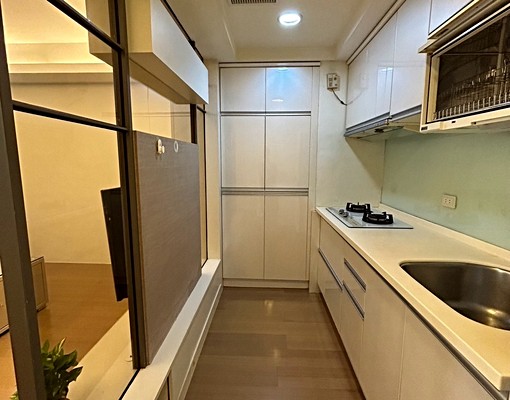 屋主自租*忠孝敦化站*外商首選*電梯兩房 - Image 5