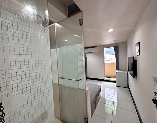 一中商圈-太平國小-電梯套房-附陽台-可租補 - Image 3