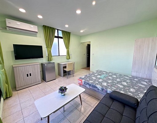 超美大套房/超大美陽台/獨洗獨曬/密碼鎖門/機車位/子母車 - Image 10