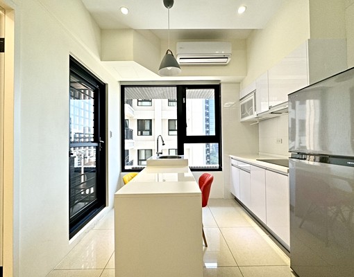 七期博克萊兩房平面車位裝潢戶可租補 - Image 3