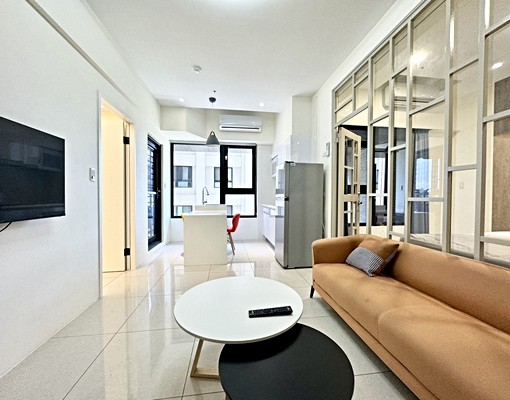 七期博克萊兩房平面車位裝潢戶可租補 - Image 2