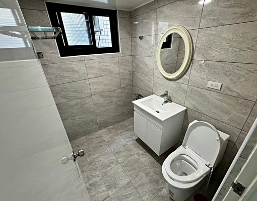 免仲可寵可租補家具家電全配通風採光佳 - Image 8