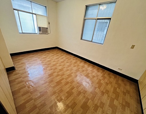 家樂福旁邊間方正三房-前後陽台-變頻冷氣 - Image 5