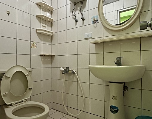 房東自租|近中科&榮總&東海大學、可租補、台水台電、短約另議 - Image 2