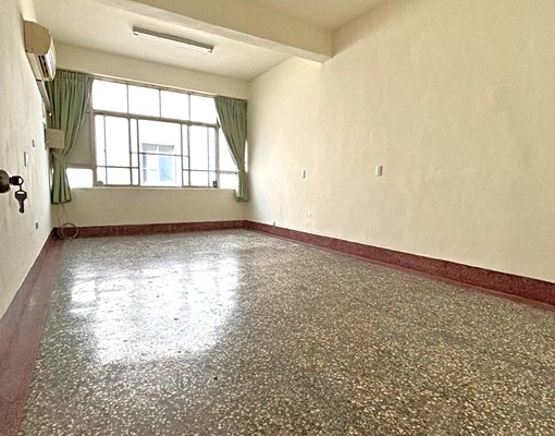 社宅🏠正義五甲商圈全棟透天4房88愛窩 - Image 3