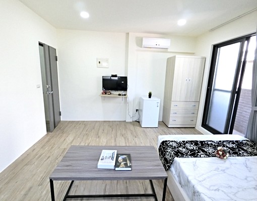 忠孝夜市✨免爬高樓💕租屋補助✨陽台獨洗✨類一房一廳✨採光佳 - Image 7