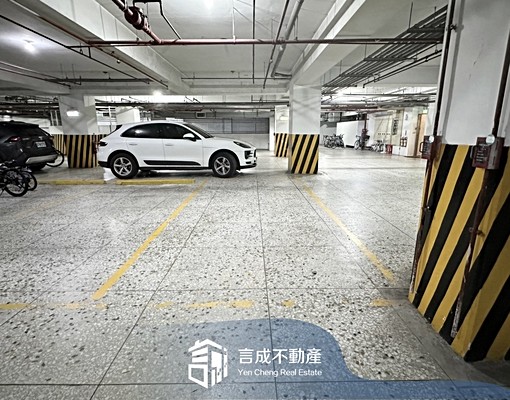 唭哩岸|看市景背山景。雙主臥含車位 - Image 15