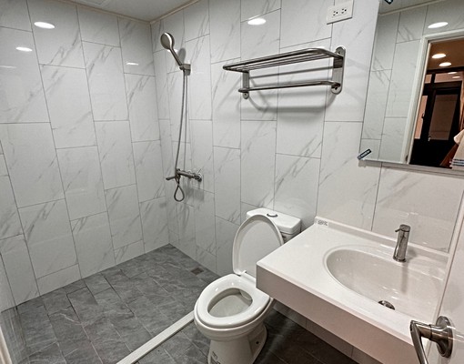 重慶路西屯路旁全新精裝大套房獨立洗曬 - Image 7