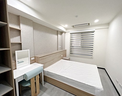 超優質兩房~麗寶萊茵全配兩房平車 - Image 4