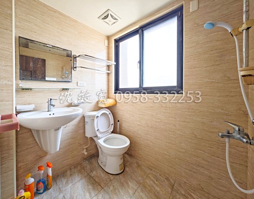 飯店套房LG洗脫烘💖網路~獨洗獨陽台24時管理包裹、垃圾 - Image 4