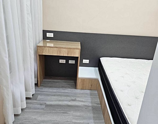 含ㄧ平面式汽車位&全新百萬裝潢含家具家電 - Image 7