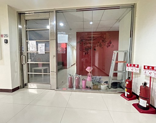 租補★大窗獨曬★電梯警衛高樓採光★中友一中益民 - Image 14