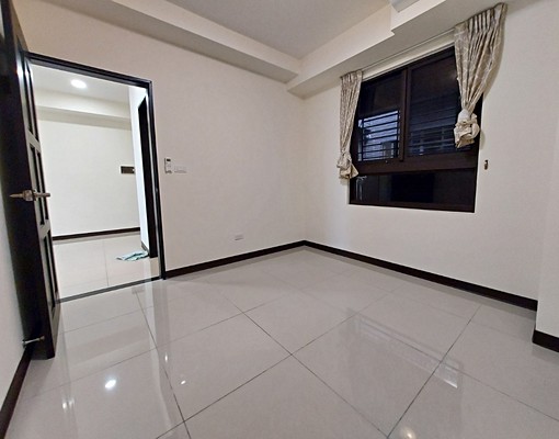 竹南幸福有城景觀大二房平車住商阿信 - Image 11