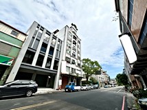 復興路三段宜中大路邊全新店..
