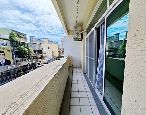 &乾淨明亮大陽台大套房&可申請租屋補助 - Image 8