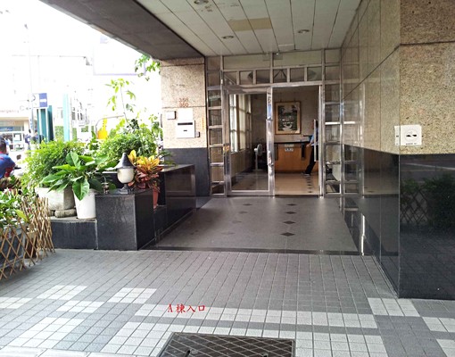 耕莘醫院前康和儷舍3樓+4樓,低公設比18.7%,稀有大露台 - Image 4