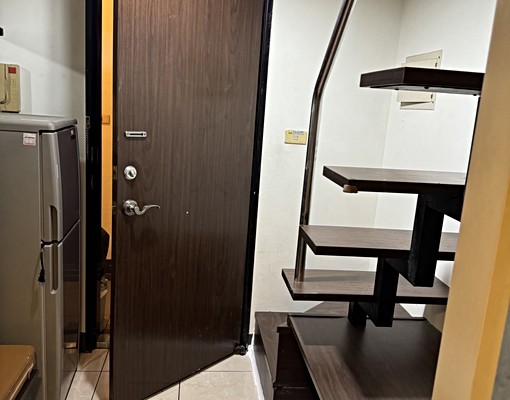 愛國菁英會館，附近生活機能優 - Image 2