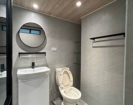 套房出租~近安南醫院~近台江大道~近南科 - Image 10