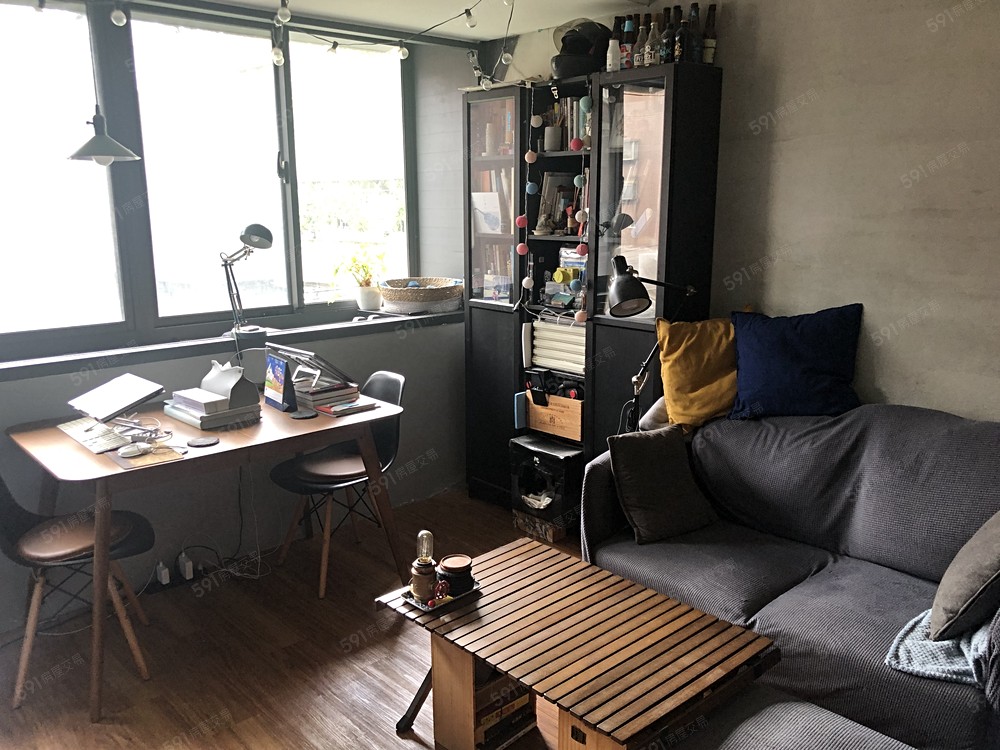 客廳(雙人沙發)