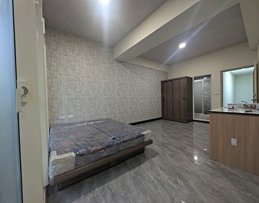 近火車站!中北路!新興路!健行路!長沙路 - Image 6