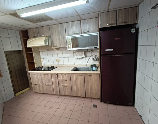 交通四通八達/近工業區/近學區/格局方正 - Image 8