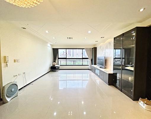 文心崇德昌平🔥精裝超大四房含平車🔥 - Image 3