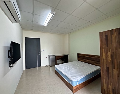 豐原新透天單人陽台美套房出租 - Image 2